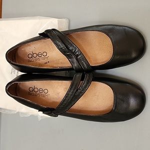 ABEO Shoes - Biosystems size 9.5 N, black